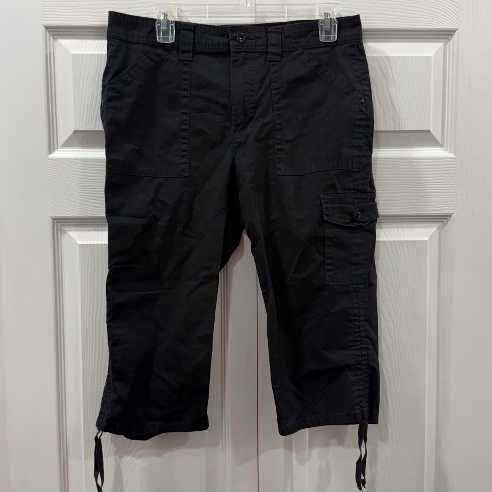 Jones New York Size 10 Black Women’s Capri Cargo Pants 97% Cotton